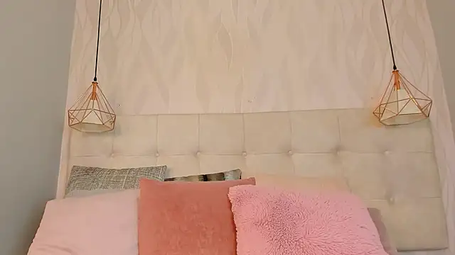 Snapshot of CHRISTY_BAKER chatting on July 9, 2026, 12:37 am CHRISTY BAKER online show from July 9, 2026, 12:37 am
