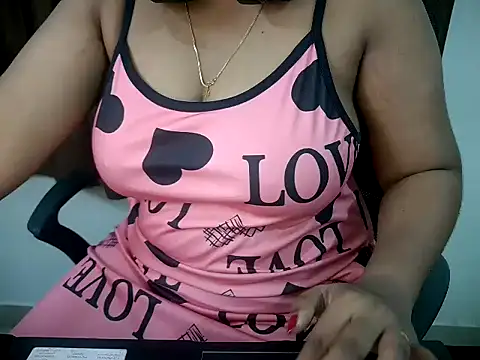 MALLU WAVEZZZ online show from June 1, 2026, 3:47 pm