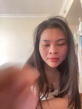 Lucky xiao online show from June 11, 2026, 12:19 am
