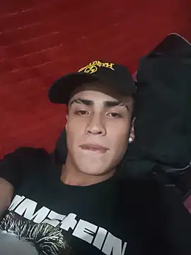 Fenix hardcock online show from June 14, 2026, 7:54 am