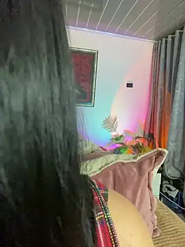 Lana Hands online show from July 12, 2026, 5:31 am