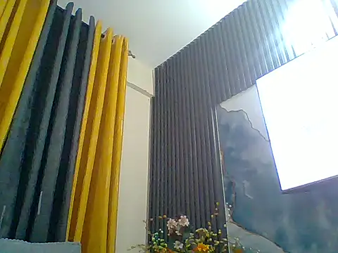 juicyass gama online show from June 14, 2026, 7:16 pm