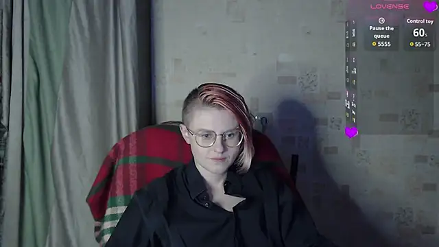   Freya    online show from July 8, 2026, 5:06 pm