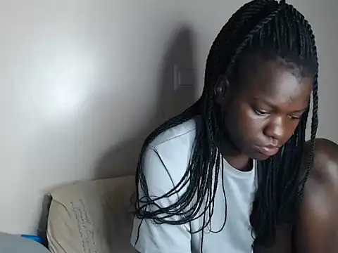 chichie  online show from July 28, 2026, 2:07 am