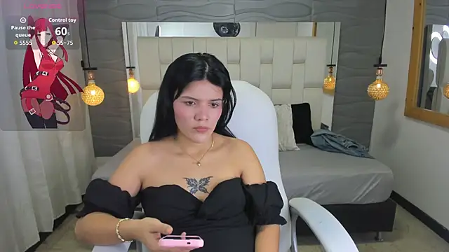 Lia  Kalifa online show from June 10, 2026, 3:07 am