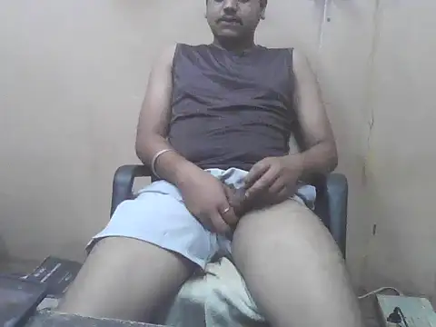 yourbabyboy143 online show from August 1, 2026, 3:44 pm