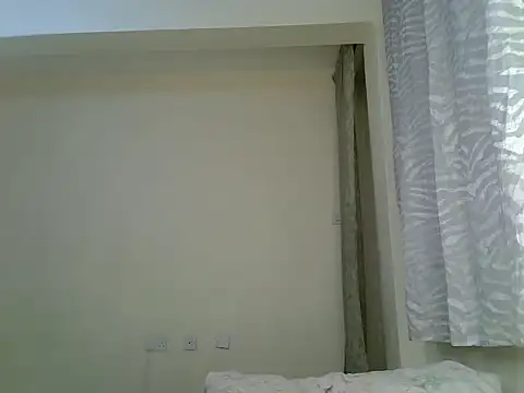 Snapshot of Sweetbrowna chatting on July 1, 2026, 4:29 pm Sweetbrowna online show from July 1, 2026, 4:29 pm