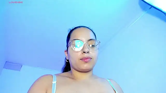 milkqueenboobs online show from June 12, 2026, 3:55 pm