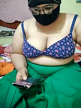 shaik35f online show from July 15, 2026, 7:08 pm