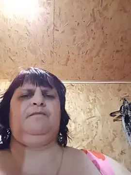 LisichkaOksana online show from June 10, 2026, 7:46 pm