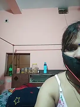 ZOYA-STRIP online show from June 30, 2026, 4:52 pm