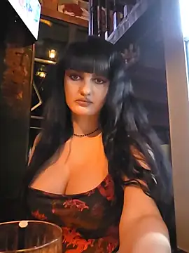 Anni Lee online show from July 18, 2026, 9:07 pm