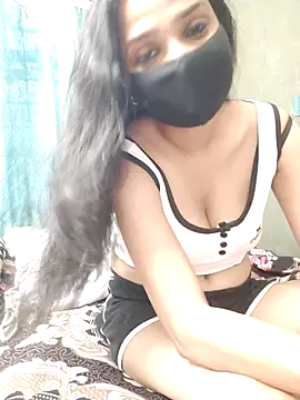 Amrita Thakur01 online show from June 21, 2026, 9:01 am