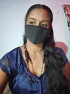 madhushree143 online show from July 14, 2026, 4:28 am