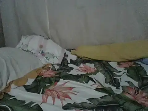assqueenlovely online show from July 9, 2026, 4:27 am