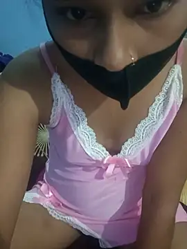 Naughty-Savi online show from June 18, 2026, 8:58 am
