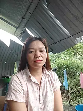 lya sexyy online show from June 10, 2026, 10:41 pm