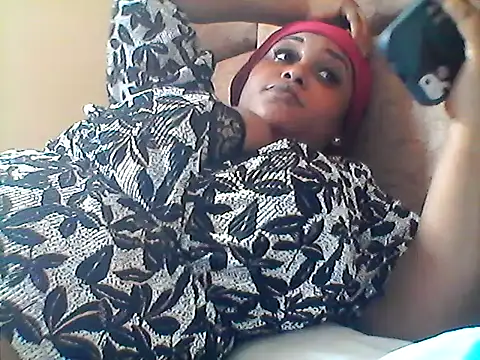 Pretty sandrah online show from June 3, 2026, 8:06 am