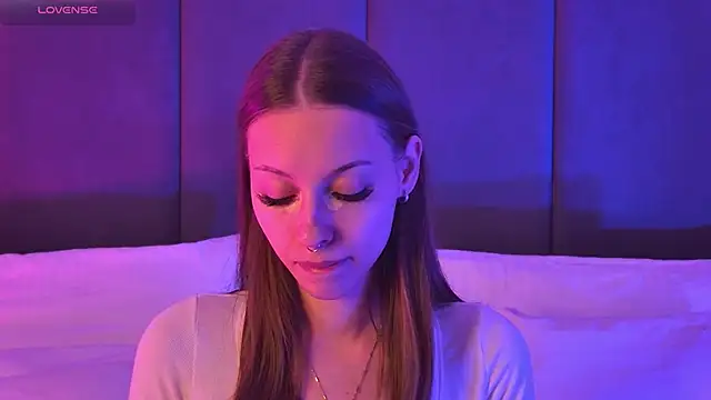 JulyOwens online show from June 12, 2026, 6:23 am