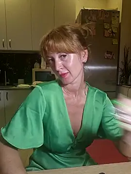 AnissaDolll online show from July 1, 2026, 9:47 pm