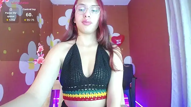Snapshot of ashly_litlle chatting on June 6, 2026, 3:44 am ashly litlle online show from June 6, 2026, 3:44 am