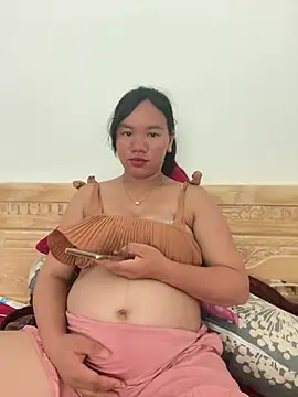 Suki-love online show from June 25, 2026, 5:34 am
