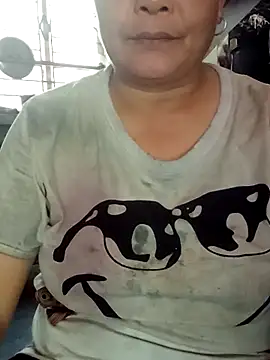 Bong sexy online show from June 7, 2026, 2:37 am