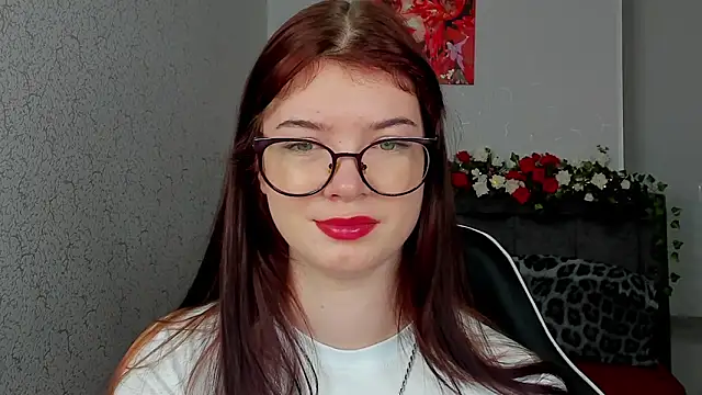 Snapshot of MelissaMay__ chatting on June 11, 2026, 10:41 pm MelissaMay online show from June 11, 2026, 10:41 pm