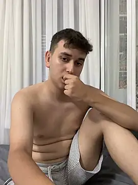 imjustaboyy1 online show from June 29, 2026, 5:24 pm