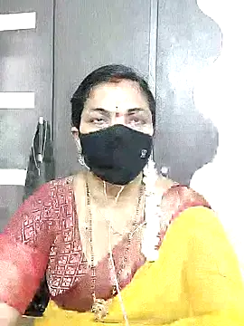 Snapshot of Leela_555 chatting on July 10, 2026, 4:06 am Leela 555 online show from July 10, 2026, 4:06 am