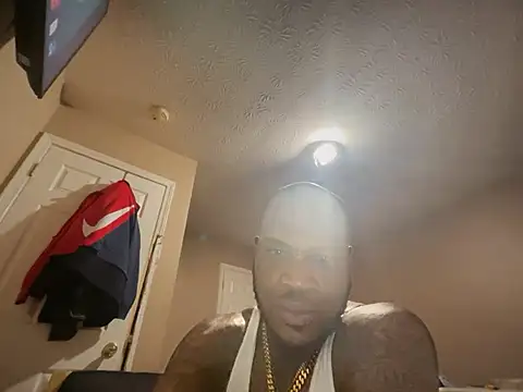 ONLYLOGHIM online show from July 20, 2026, 7:44 am