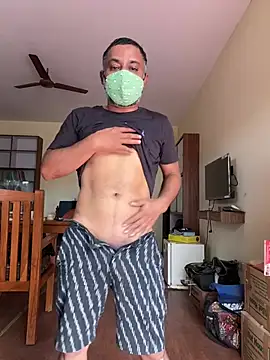 syntaxbear online show from June 15, 2026, 3:09 am