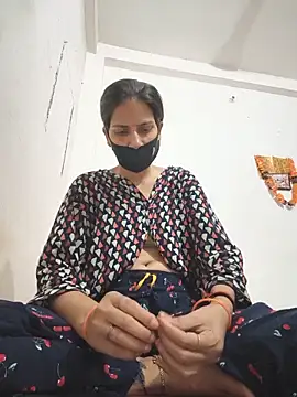 Snapshot of Neha-ji chatting on June 9, 2026, 5:24 pm Neha-ji online show from June 9, 2026, 5:24 pm