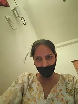 Snapshot of Neha-ji chatting on June 22, 2026, 3:25 am Neha-ji online show from June 22, 2026, 3:25 am