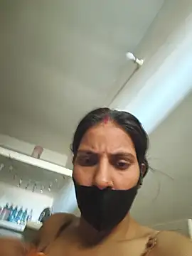 Snapshot of Neha-ji chatting on June 24, 2026, 5:06 am Neha-ji online show from June 24, 2026, 5:06 am
