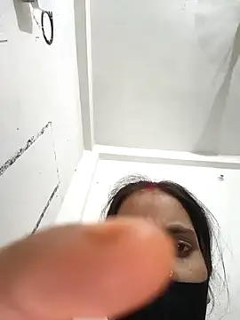 Snapshot of Neha-ji chatting on July 10, 2026, 2:30 pm Neha-ji online show from July 10, 2026, 2:30 pm