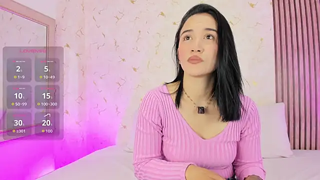 Snapshot of DaniRivers_ chatting on July 10, 2026, 7:38 pm DaniRivers online show from July 10, 2026, 7:38 pm