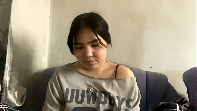 Snapshot of Molly_Teddy chatting on May 30, 2026, 7:38 am Molly Teddy online show from May 30, 2026, 7:38 am