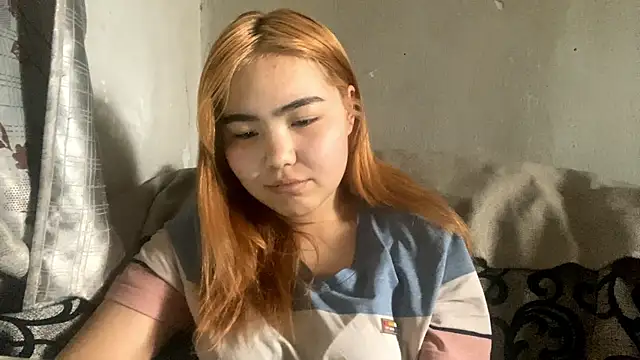 Snapshot of Molly_Teddy chatting on June 21, 2026, 9:34 am Molly Teddy online show from June 21, 2026, 9:34 am