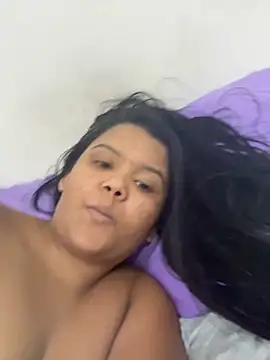Eumileninha online show from June 1, 2026, 10:11 pm