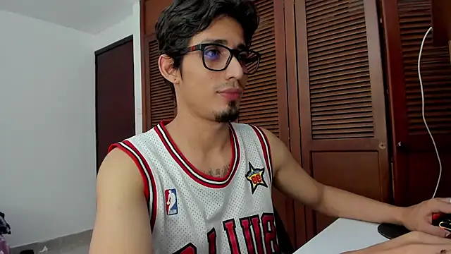 SrIncognito666 online show from June 17, 2026, 12:07 pm