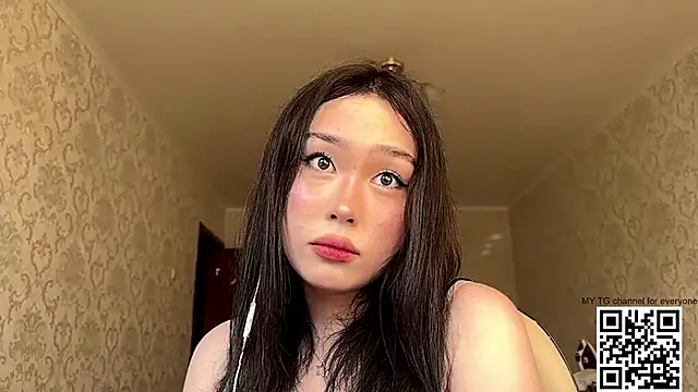 LilowNax online show from June 19, 2026, 2:10 pm
