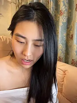zhenzhen-888 online show from June 20, 2026, 7:05 pm