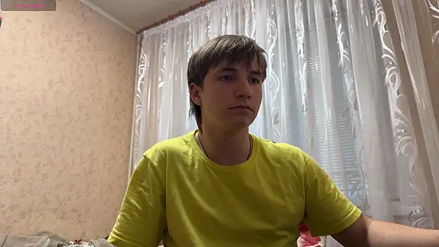 Goolden Flaash online show from May 26, 2026, 4:36 pm