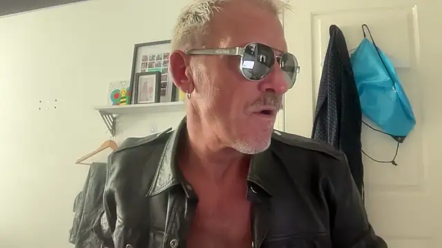 NottsLeather online show from July 11, 2026, 4:43 pm