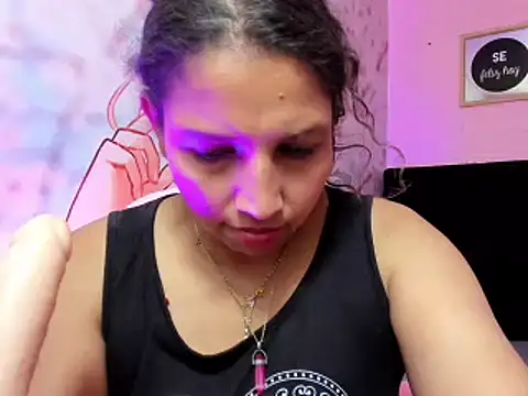 Snapshot of Danna_Sg chatting on July 2, 2026, 1:16 am Danna Sg online show from July 2, 2026, 1:16 am