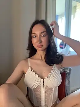 Maryana Ro online show from June 3, 2026, 4:56 pm