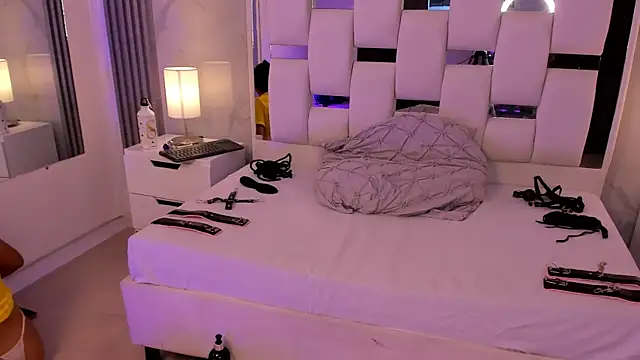 Lana Hard As online show from July 3, 2026, 7:42 pm