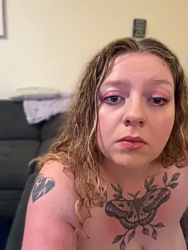 Snapshot of minxbabyx chatting on May 27, 2026, 4:53 am minxbabyx online show from May 27, 2026, 4:53 am