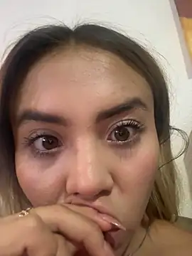 IvannaNou online show from May 29, 2026, 12:41 am